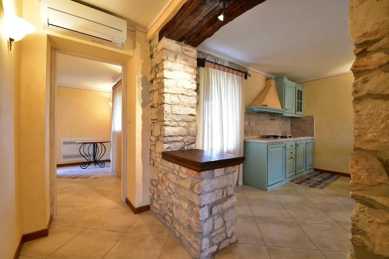 Vilanija Residence Borgo San Nicolo 0*,  קרואטיה