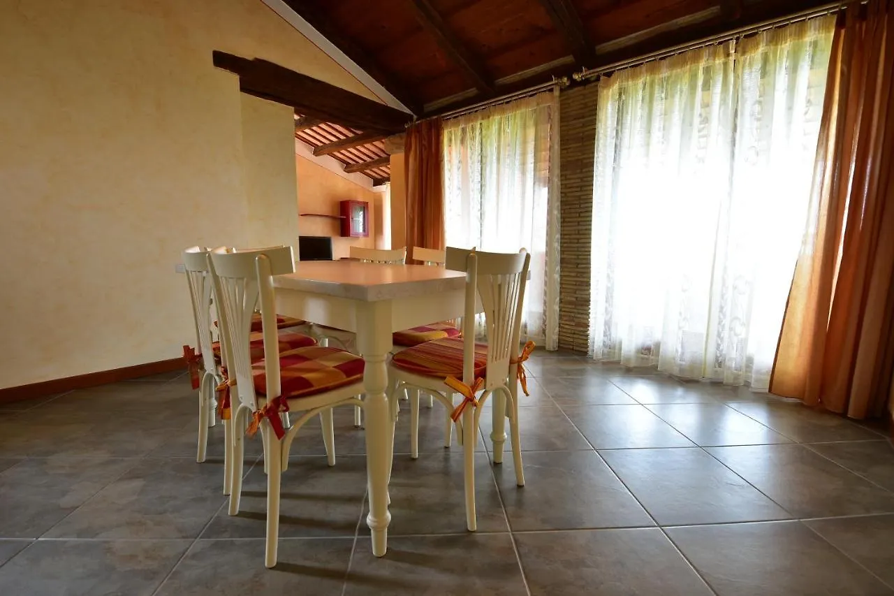 אתר נופש Vilanija Residence Borgo San Nicolo קרואטיה